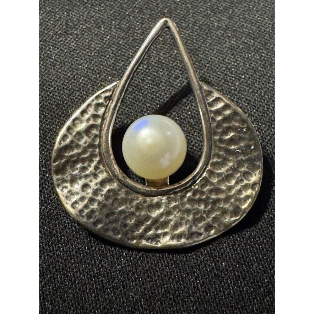 925 Sterling Silver Israel Signed Real Pearl Hammered Pendant